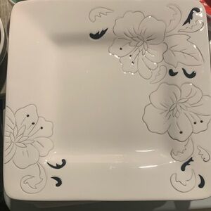 Laurie Gates “Laura” Pattern 11 inch Square Dinner Plates